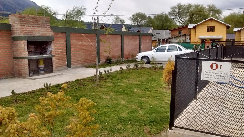 Departamentos Lugar De Descanso El Bolsón エクステリア 写真